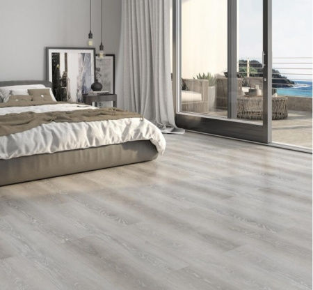 SPC CronaFloor Wood 4V ZH-82018-5 Дуб Мане 1200х180х4 мм (2,160м2)