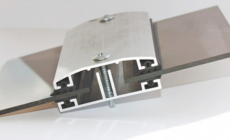 Профиль аллюмин. прижимной (база+крышка) 6м