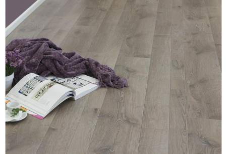 Ламинат FAUS Elegance AC 6/33 S172524 Romance Oak (1182,6х395,7х8мм) (2,34м2)