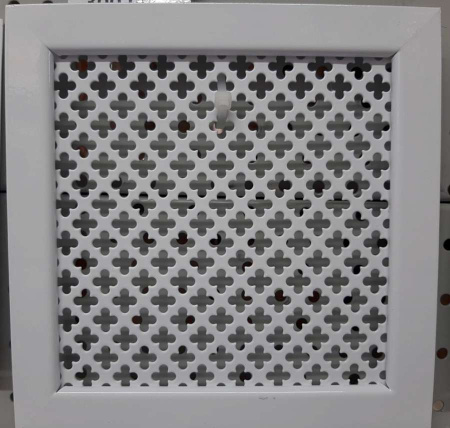 Решетка вент. 15х15 перфорир. белая  металл. встраив.   (под заказ)
