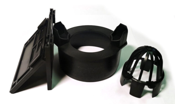 1105 Набор аксессуаров для лотков серии ТОР(заглушка 2шт,листвоуловитель, переход. для трубы DN110)