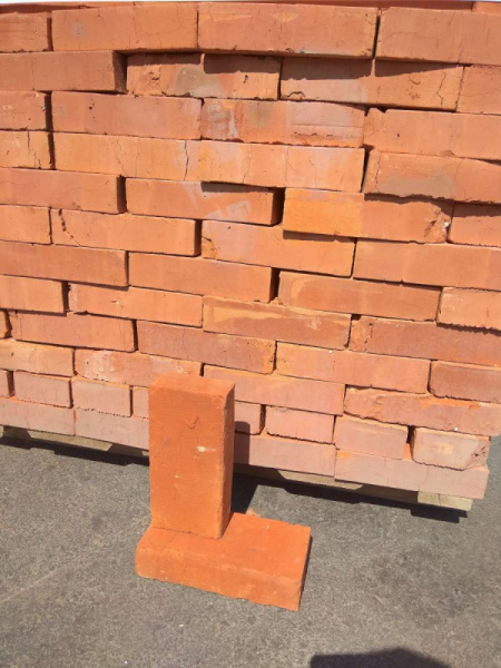 Кирпич фунд полнотел 250*120*65 М125 F25 (600шт/под) Грайворон  