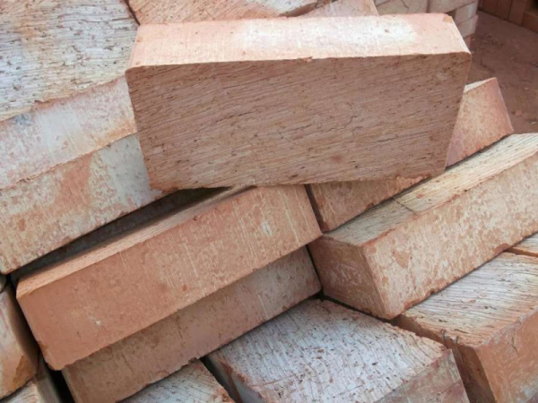 Кирпич полнотел 250*120*65 М200 Энгельс (360шт/под) поштучно