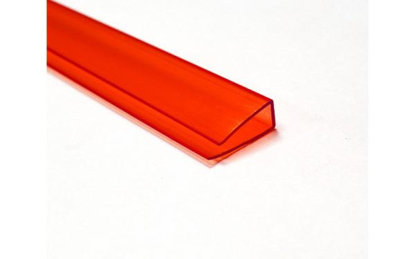 Профиль торцевой П-8мм  2,1м красный Юг-ойл- пласт