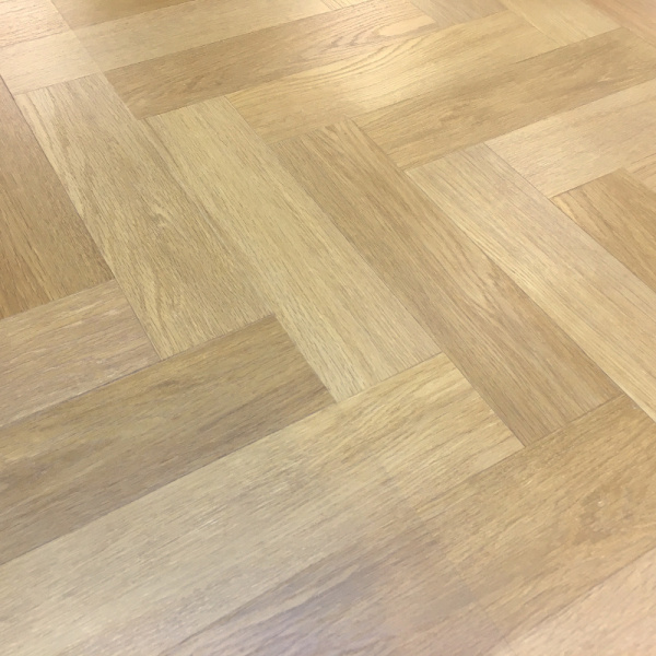 Ламинат FAUS Master  AC 6/33  S174276 NATURAL Parquet (1184х293,4х8мм) (2,08м2)