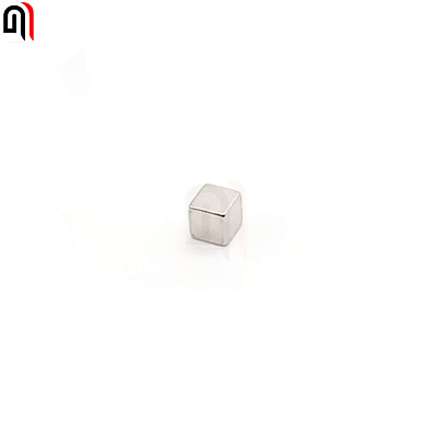 Неодимовый магнит призма  8х8х8 мм (2,75 кг) Без НДС