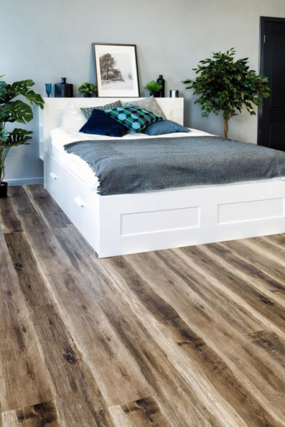 Кварц-виниловая плитка Alpine Floor Ultra ECO5-12 Орех Светлый 34кл 1219мм*184*2мм (4,49 м2)